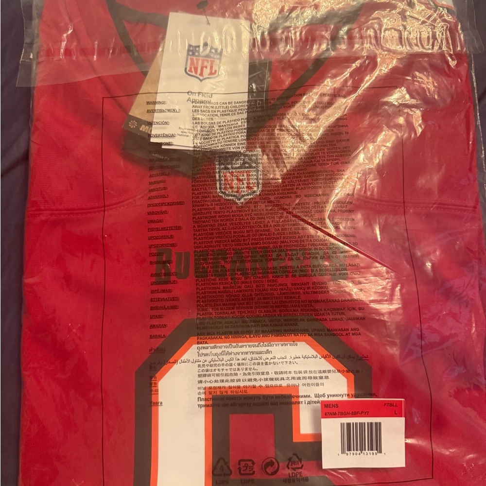 NWT in bag - Nike NFL Buccaneers #6 Mayfield Football Jersey - Picture 6 of 8